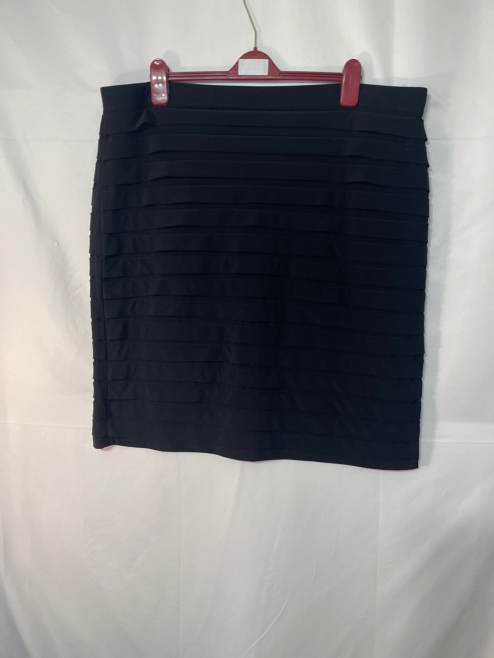 Roz & Ali Black Horizontal Tier Skirt